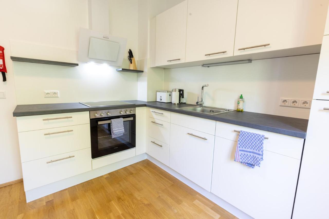 דירות לאנשטיין Rhein-Lahn Living - Modernes Design - Balkon Mit Aussicht - Zentrale Lage Nahe Rhein Und Martinsburg מראה חיצוני תמונה